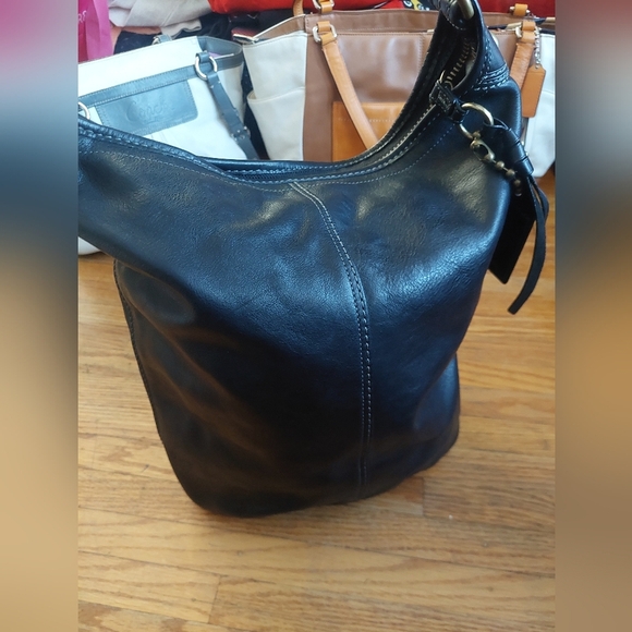 Beautiful Vintage Coach Hobo Bag Handbag Purse Leather - Picture 1 of 6